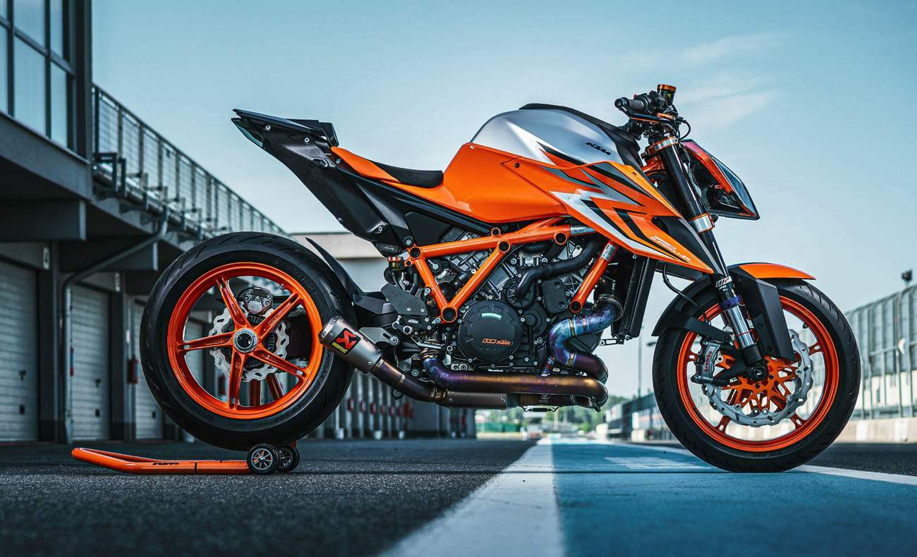 KTM 1290 Super Duke R (2022) technical specifications